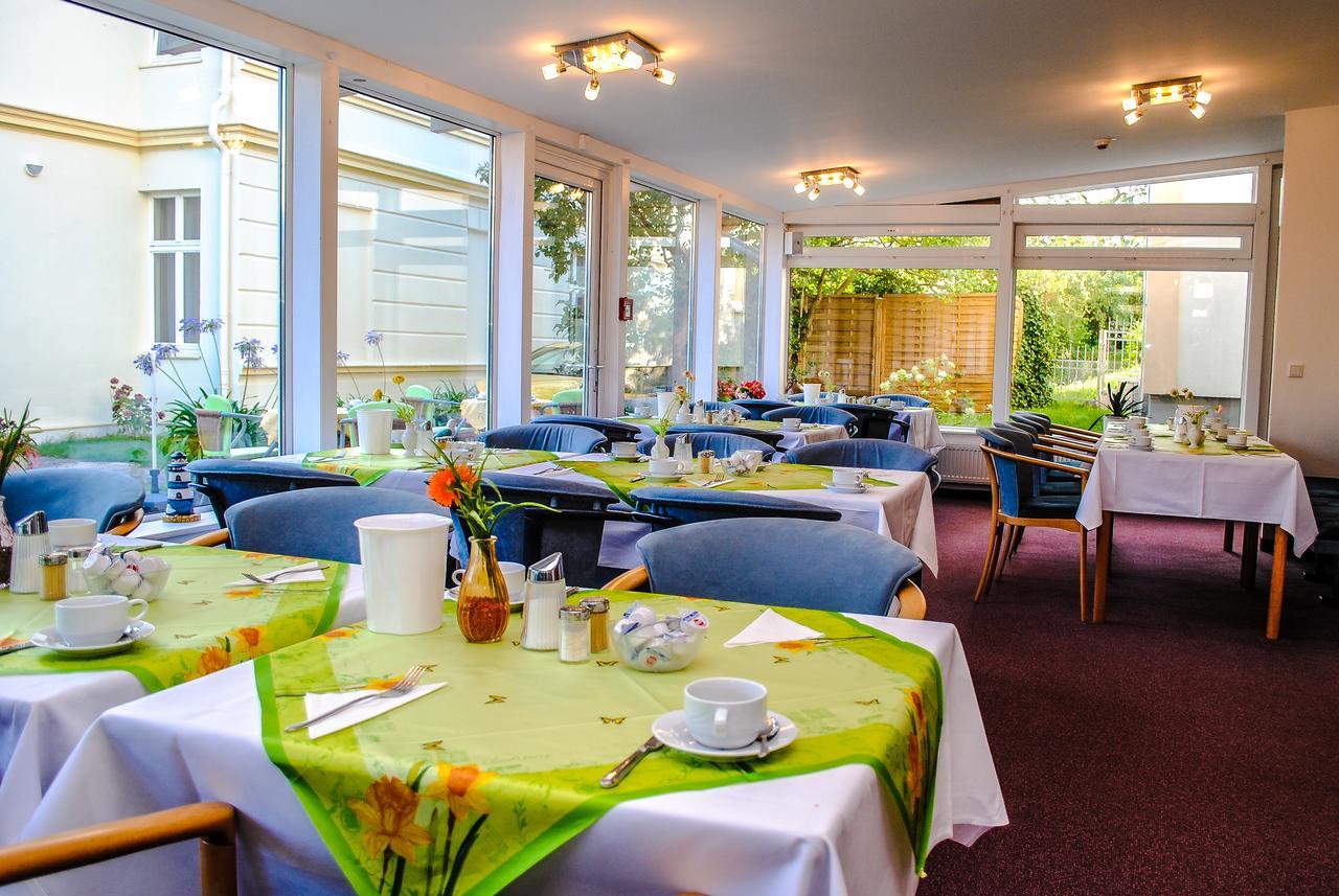 Hotel Garni Sonne 제바트헤링스도르프 외부 사진